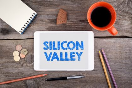 SVB Silicon Valley. Text on tablet device on a wooden table